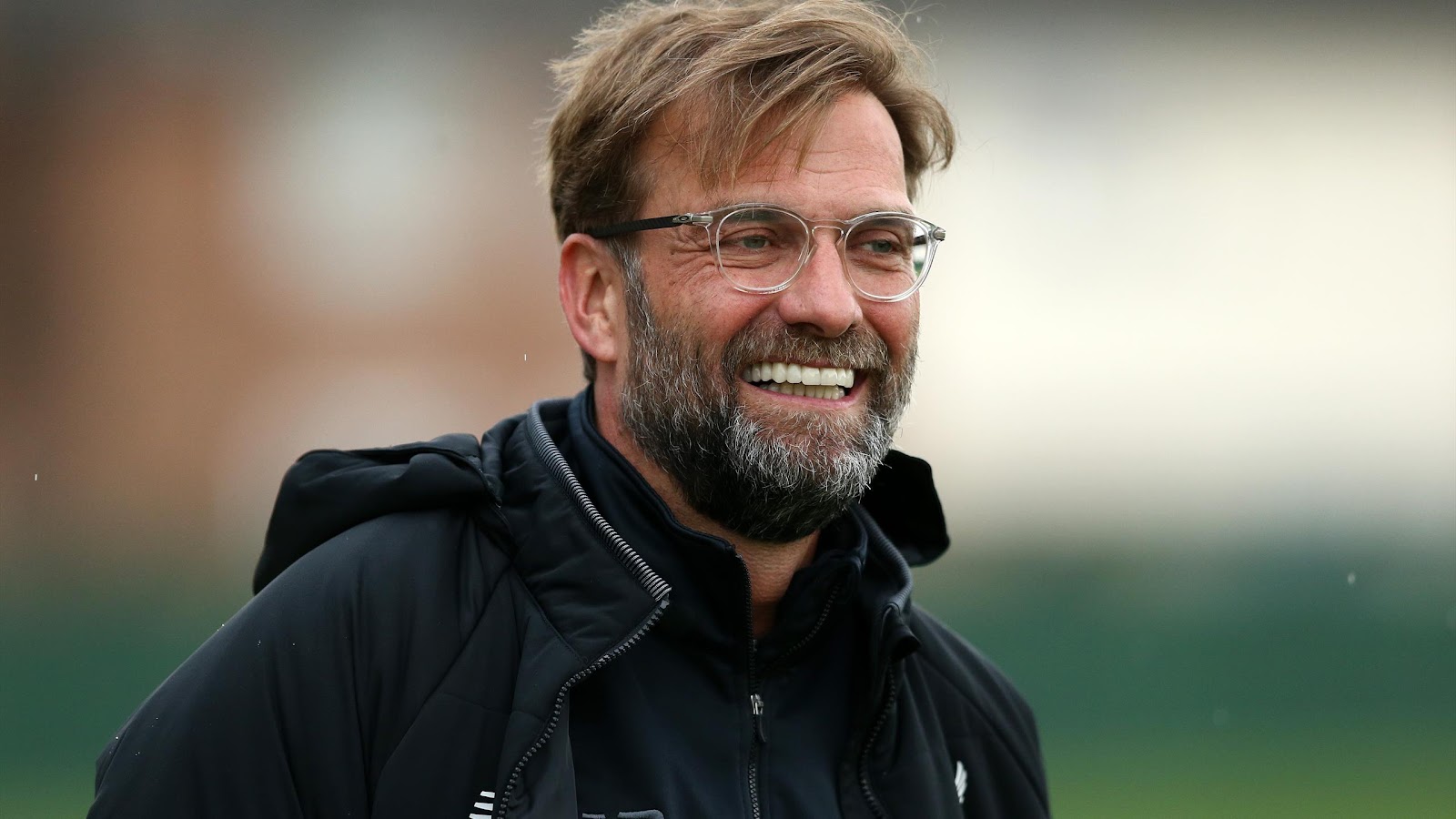 Jürgen Klopp – Từ bóng đá Gegenpress đến chiến thắng Champions League
