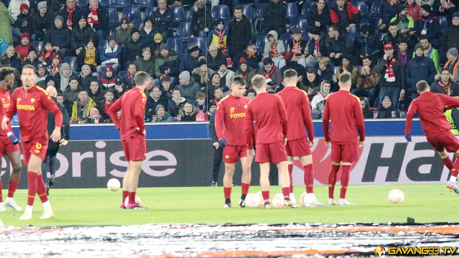 Đội hình Roma trong một trận đấu cúp châu Âu